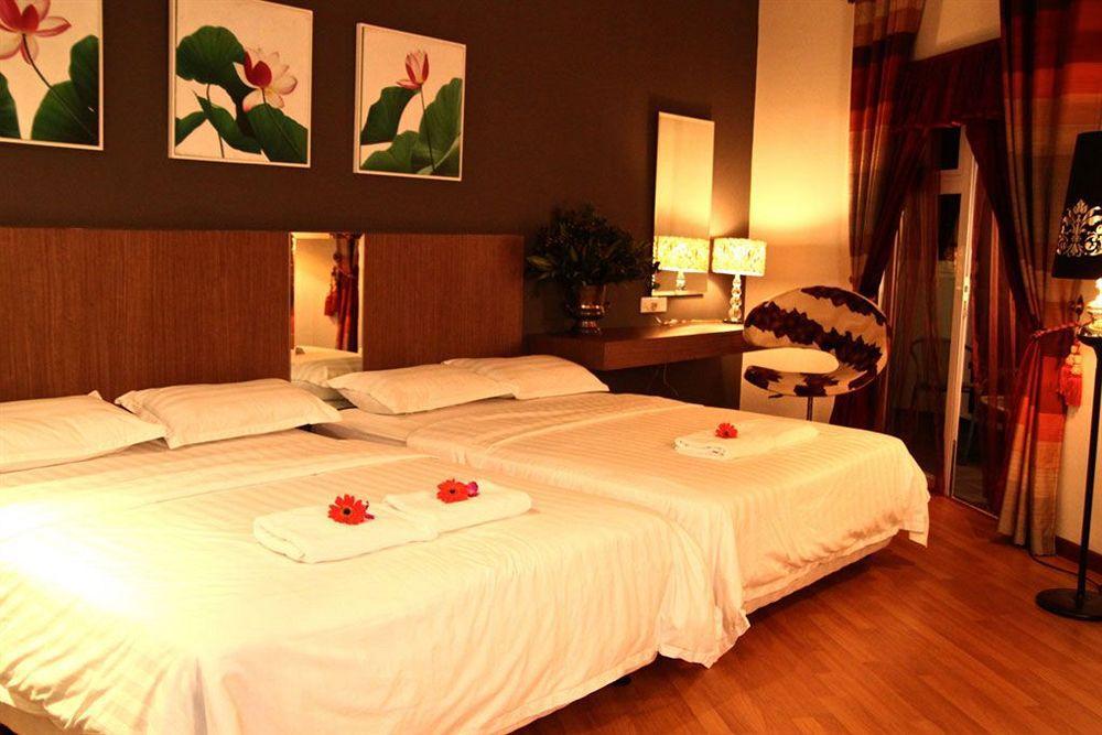 Arenaa Deluxe Hotel Malacca Buitenkant foto