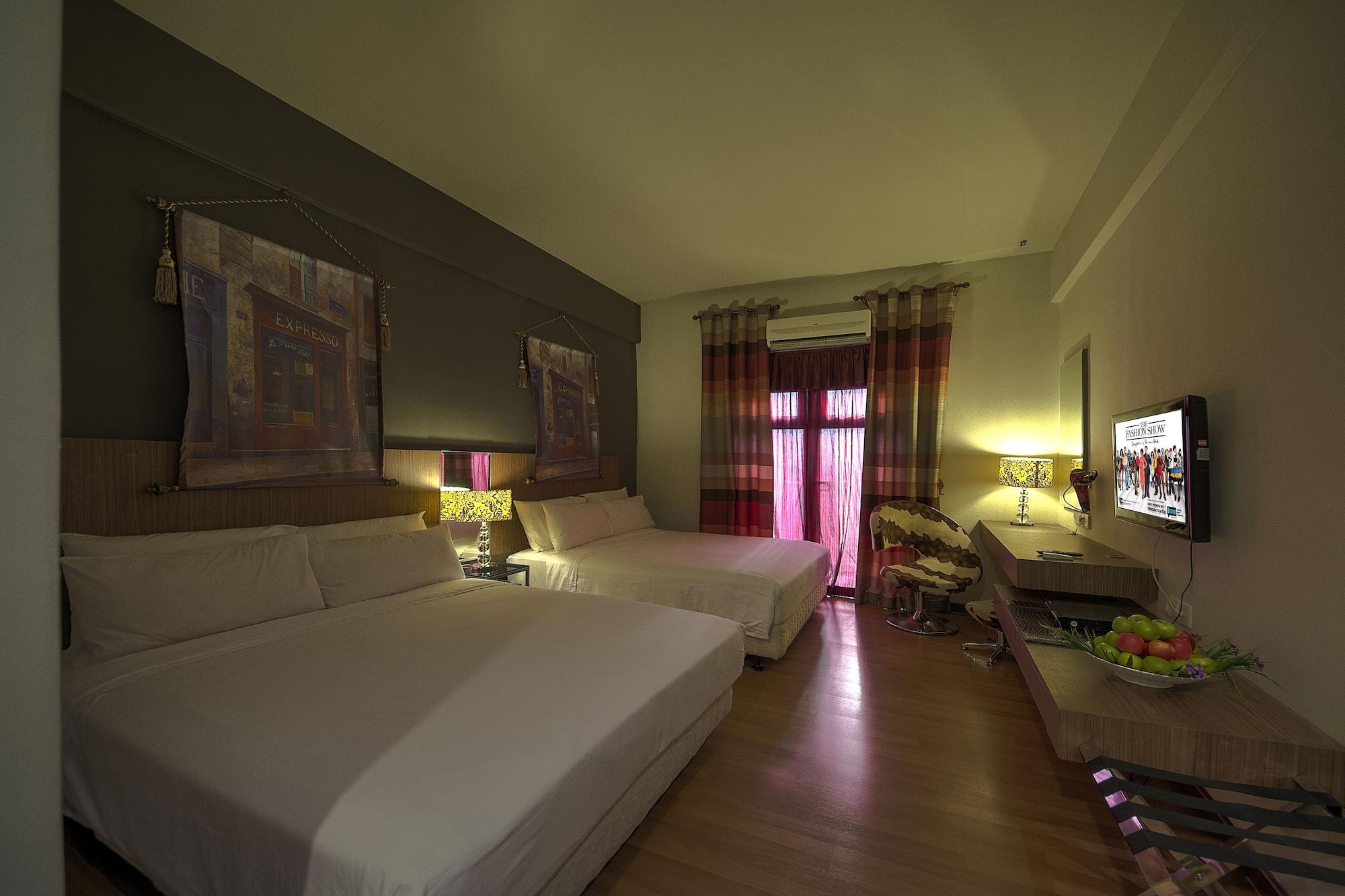 Arenaa Deluxe Hotel Malacca Buitenkant foto