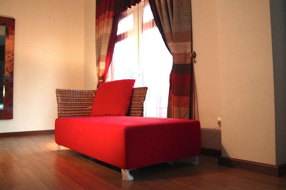 Arenaa Deluxe Hotel Malacca Buitenkant foto