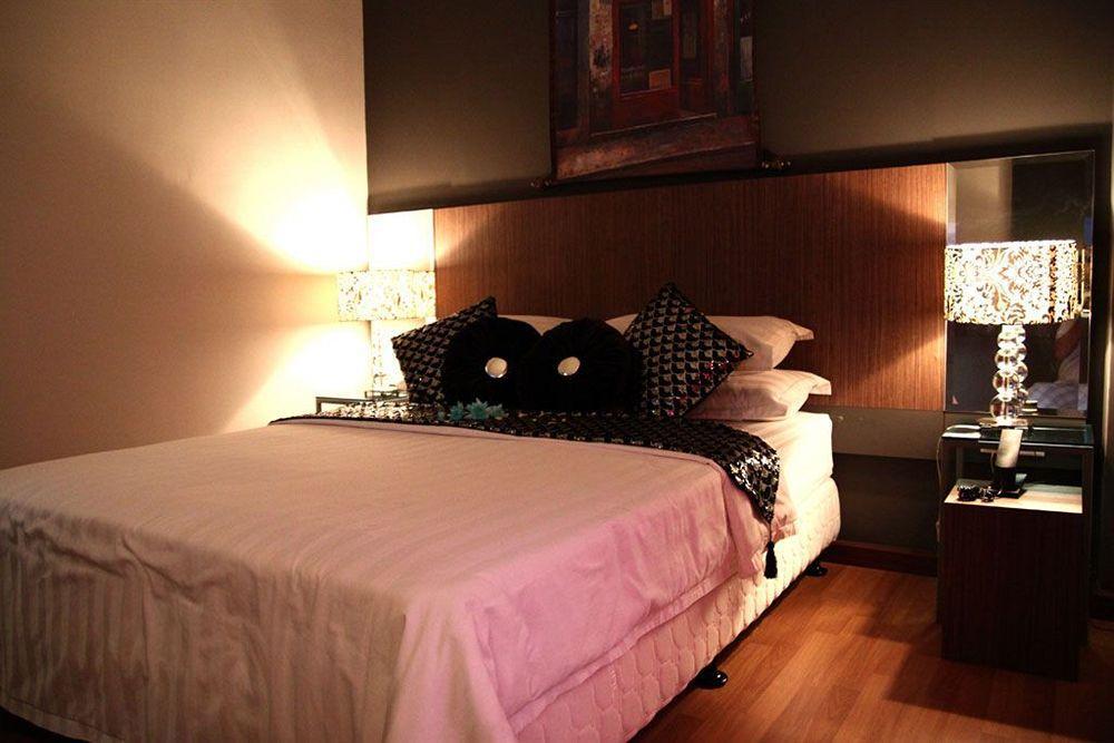 Arenaa Deluxe Hotel Malacca Buitenkant foto