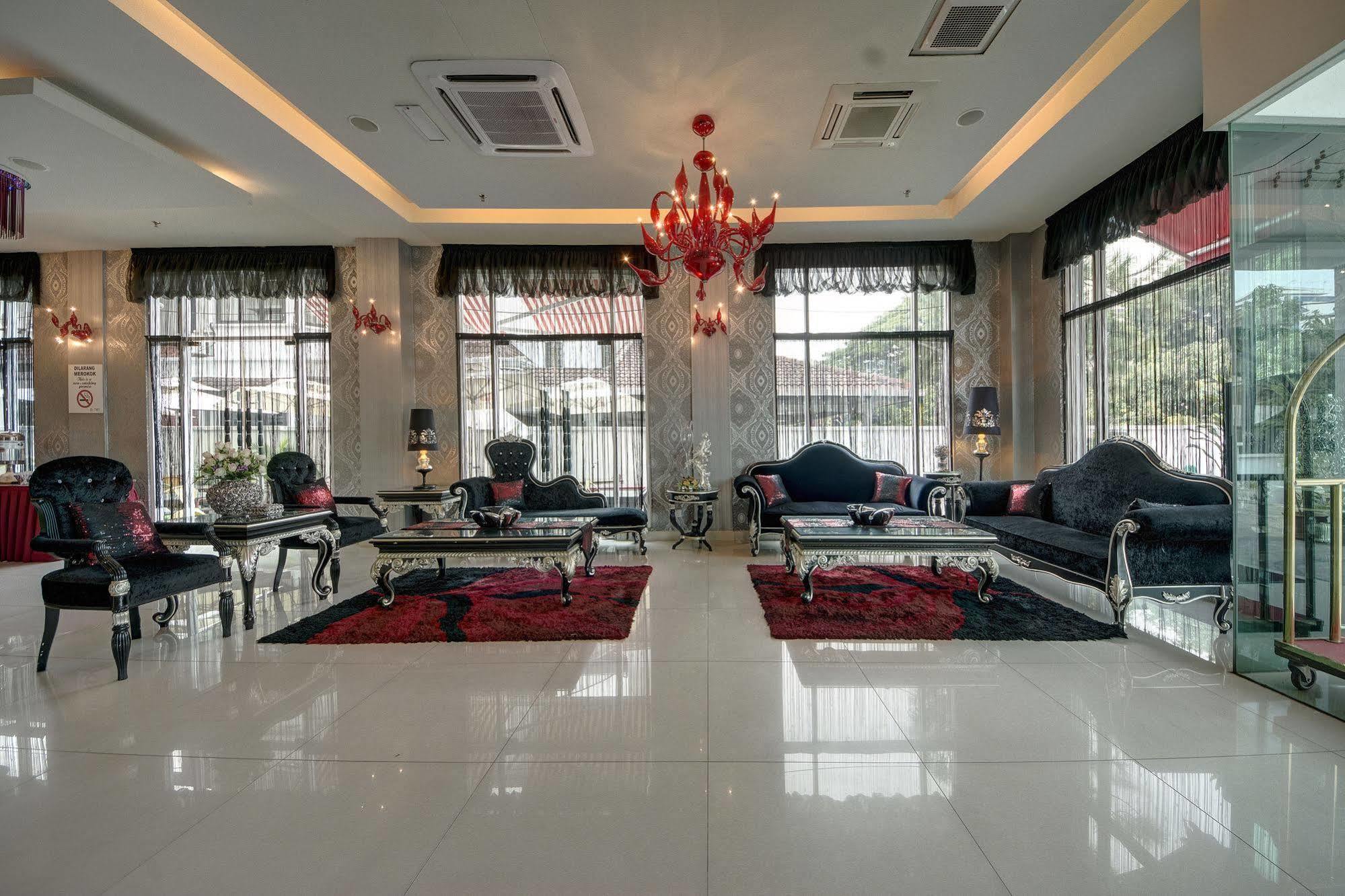 Arenaa Deluxe Hotel Malacca Buitenkant foto