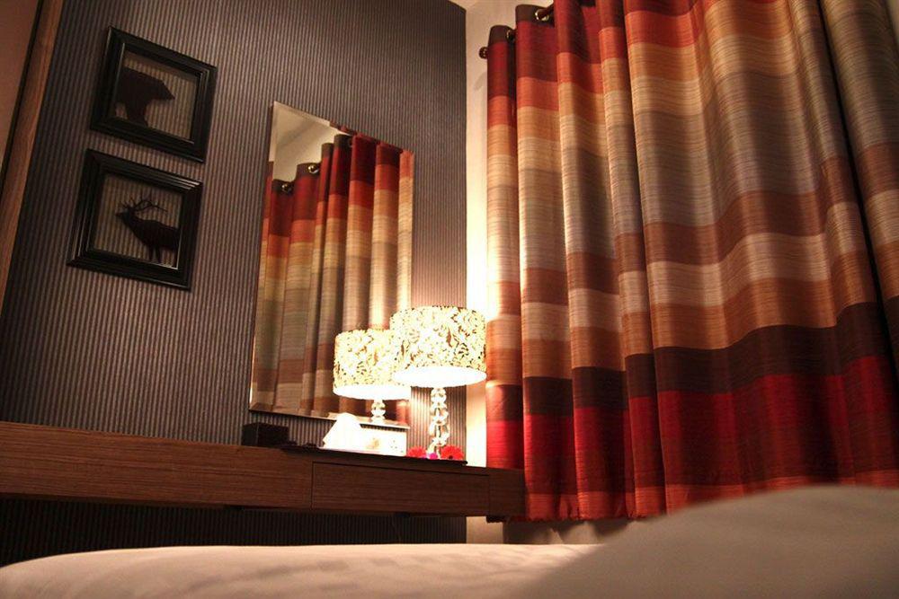 Arenaa Deluxe Hotel Malacca Buitenkant foto